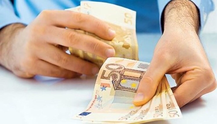 Εγκρίθηκε δαπάνη, ύψους 25 εκατ. ευρώ, σε βάρος των πιστώσεων του προϋπολογισμού εξόδων του υπουργείου Εργασίας και Κοινωνικών Υποθέσεων, Ειδικού Φορέα 1033-202-0000000 ΑΛΕ 2310506009 οικονομικού έτους 2020, προκειμένου να χρηματοδοτηθεί ο Οργανισμός Προνοιακών Επιδομάτων και Κοινωνικής Αλληλεγγύης (ΟΠΕΚΑ) σχετικά με την κάλυψη της δαπάνης για την καταβολή του επιδόματος στέγασης μηνός Οκτωβρίου 2020, σύμφωνα με απόφαση του υπουργού Εργασίας Γιάννη Βρούτση. εγκρίθηκε δαπάνη 25εκατ.