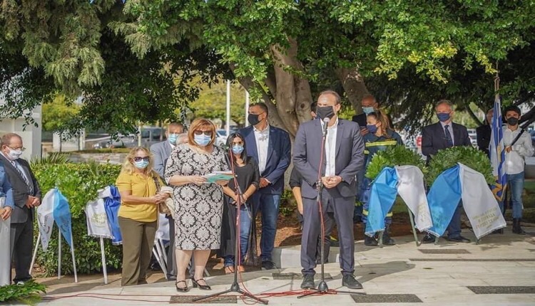 Γλυφάδα τίμησε αγώνες Ελλήνων