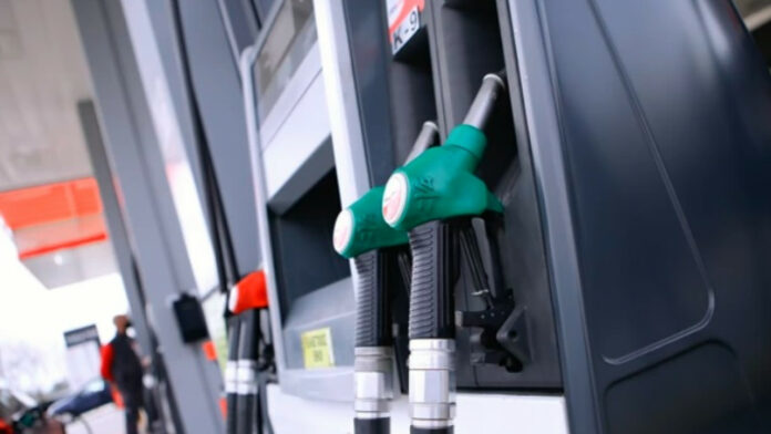 Τέσσερις συλλήψεις για διακίνηση χημικών προϊόντων με σκοπό τη νόθευση καυσίμων