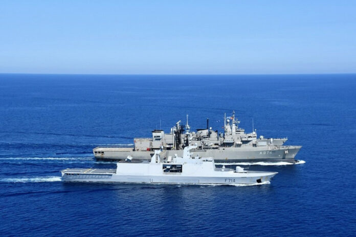 Ένοπλες Δυνάμεις: Συνεκπαιδεύσεις με τη γαλλική φρεγάτα και Μονάδες της Διοίκησης Ναυτικού Κύπρου