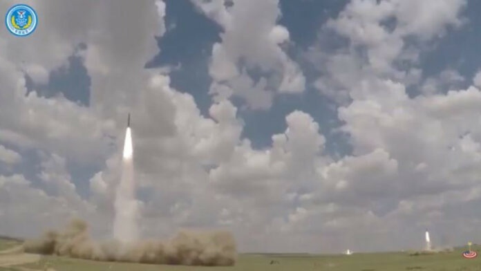 Βίντεο με πυραύλους από τον κινεζικό στρατό για την επίσκεψη της Πελόζι στην Ταϊβάν