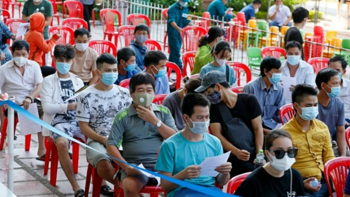 Βιετνάμ: 2.197 κρούσματα κορωνοϊού σε 24 ώρες