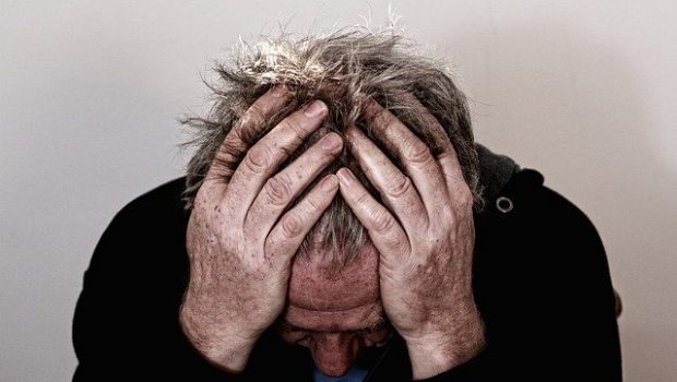 Βουητό στα αυτιά: Ταλαιπωρεί 740 εκατομμύρια ανθρώπους – Πού οφείλεται