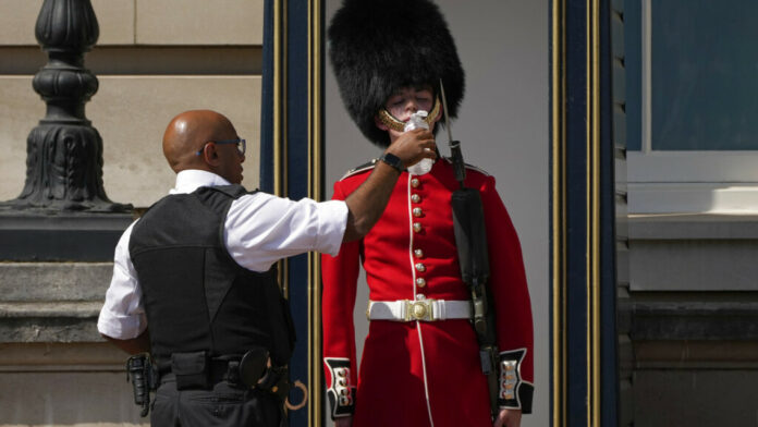 Βρετανία: Νερό με το δελτίο λόγω της ξηρασίας – Απειλή για εκατομμύρια νοικοκυριά