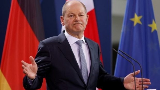 Γερμανία: Αυξάνεται η πίεση στον Σολτς για το σκάνδαλο Cum-Ex