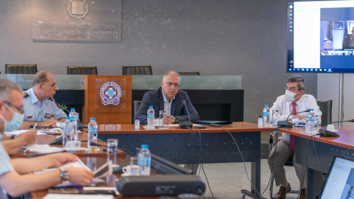 Δεκαπενταύγουστος – Μέτρα αστυνομίας: Χιλιάδες αστυνομικοί σε αεροδρόμια – πύλες εισόδου