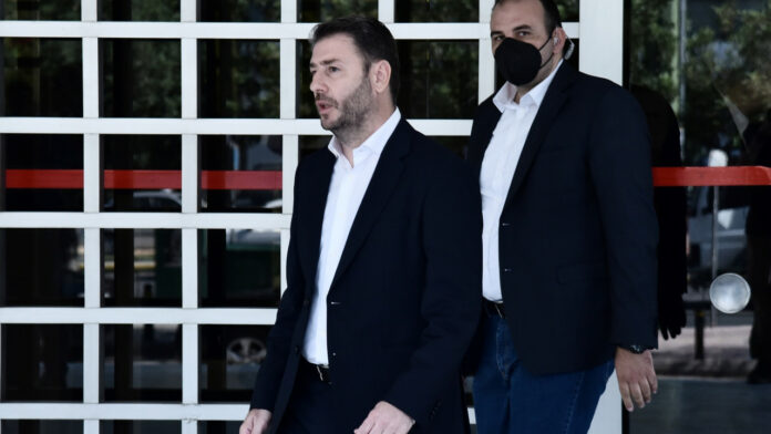 Επίσκεψη-του-πρόεδρου-του-ΠΑΣΟΚ-Νίκου-Ανδρουλάκη-στον-Καναδά.jpg