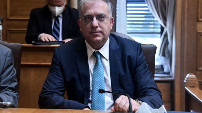 Θεοδωρικάκος: Η ελευθερία και η ανθρώπινη ζωή είναι οι σπουδαιότερες αξίες