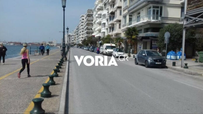 Θεσσαλονίκη: Έκλεψαν χρηματοκιβώτιο, τους έπεσε από το αυτοκίνητο, το… ξαναφόρτωσαν και εξαφανίστηγκαν