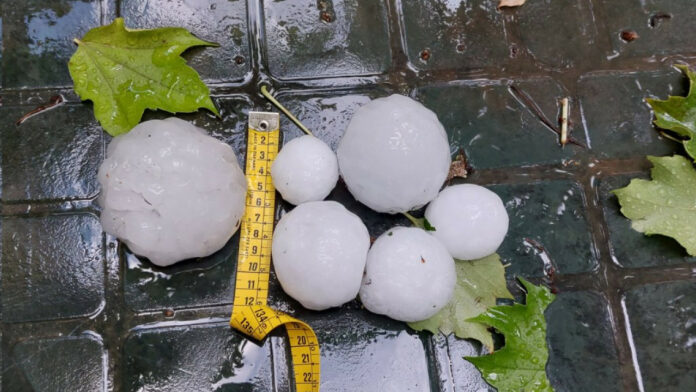 Ισπανία – Φονικό χαλάζι: Νεκρό μωρό 20 μηνών από χτύπημα στο κεφάλι