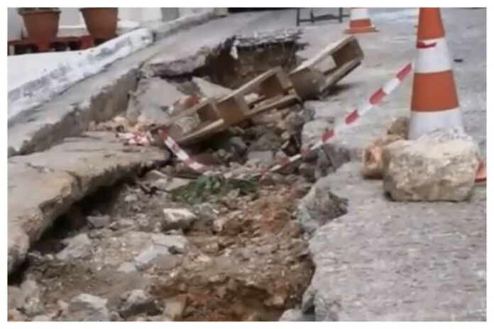 Καθίζηση οδοστρώματος σε Γκάζι, Πειραιά και Κερατσίνι λόγω της κακοκαιρίας