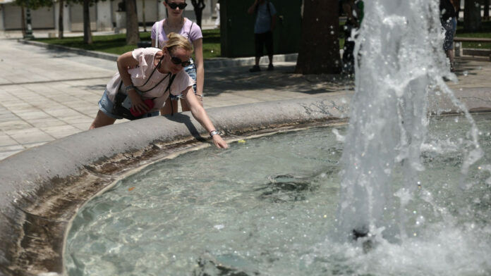 Καιρός: Ανεβαίνει η θερμοκρασία από την Τρίτη