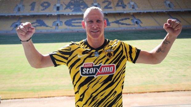 Με Βίντα και 3-5-2 η ΑΕΚ στη Λαμία (vid)