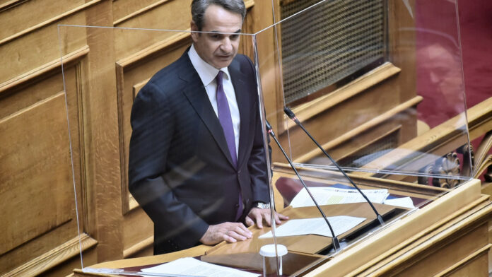 Ξεκίνησε η μάχη στη Βουλή – Live η ομιλία του πρωθυπουργού, Κυριάκου Μητσοτάκη