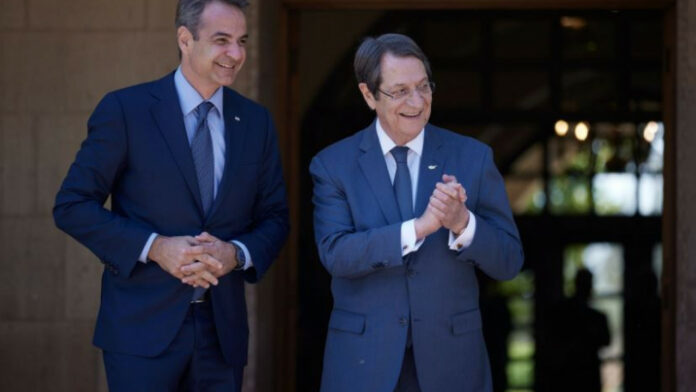 Παραδίδεται στην Λευκωσία πολιτικό αεροσκάφος, δωρεά της Αθήνας