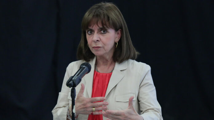 Σακελλαροπούλου για Ντρισμπιώτη: Μπράβο Αντιγόνη, θερμά συγχαρητήρια!