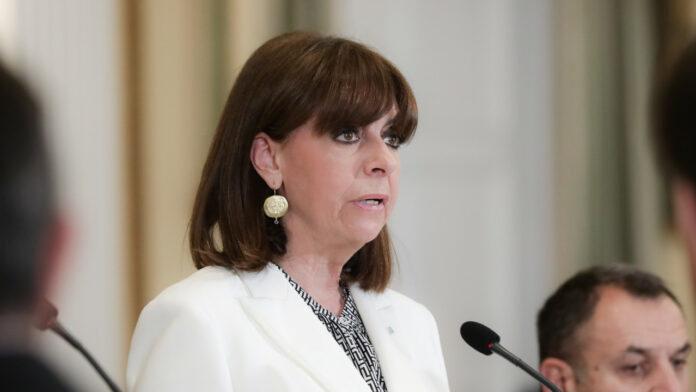 Σακελλαροπούλου για επέτειο της Ουκρανίας – «Οι χώρες μας συνδέονται με στενούς δεσμούς φιλίας»