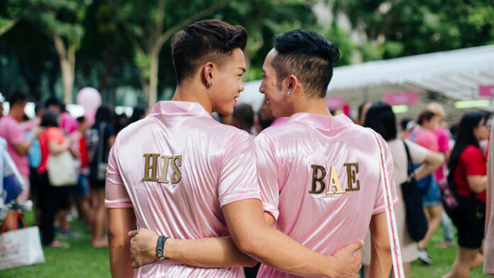 Σιγκαπούρη: Θα αποποινικοποιήσει το σεξ μεταξύ ομοφυλοφίλων