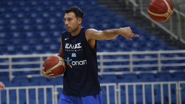 Σλούκας-Δεν-χρειάζονται-λόγια-μόνο-δουλειά.jpg
