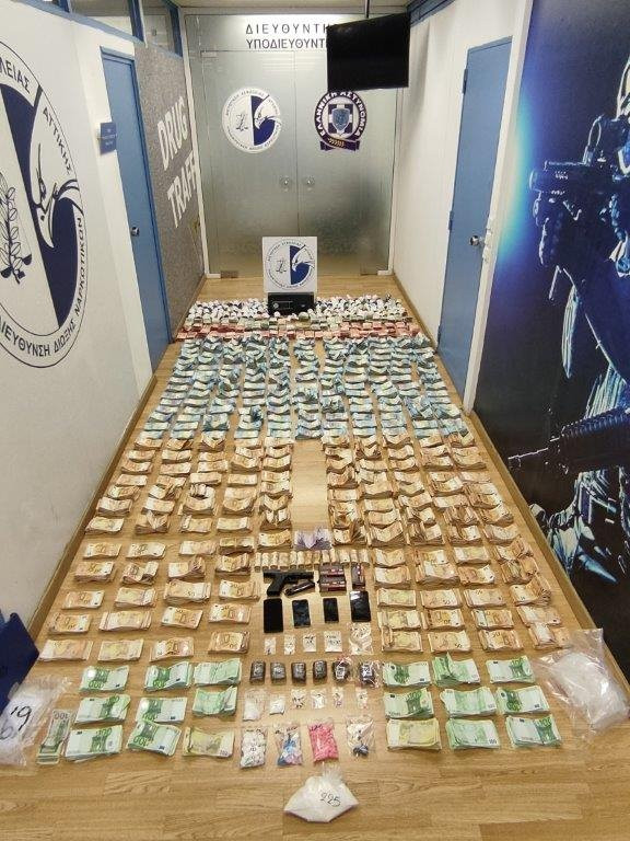 Συνελήφθη ο άντρας που εισέβαλε στο Εφετείο -Έκρυβε ναρκωτικά και 1.5 εκατ. ευρώ