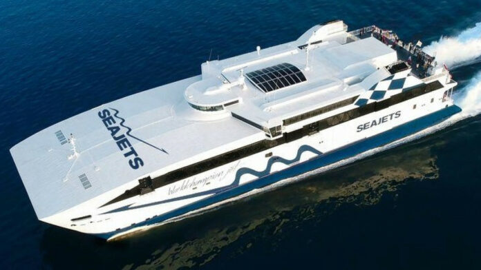 Συνεχίζει το ταξίδι το επιβατηγό πλοίο WorldChampion Jet