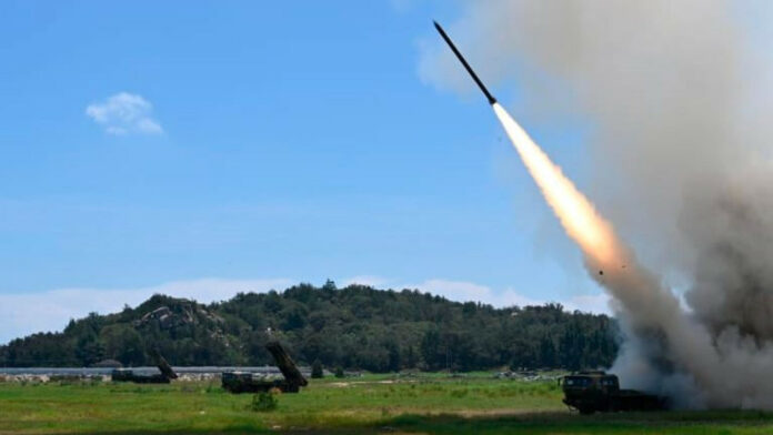 Την έγκριση πακέτου όπλων αξίας 1,1 δις δολαρίων στην Ταϊβάν θα ζητήσει από το Κογκρέσο ο Μπάιντεν