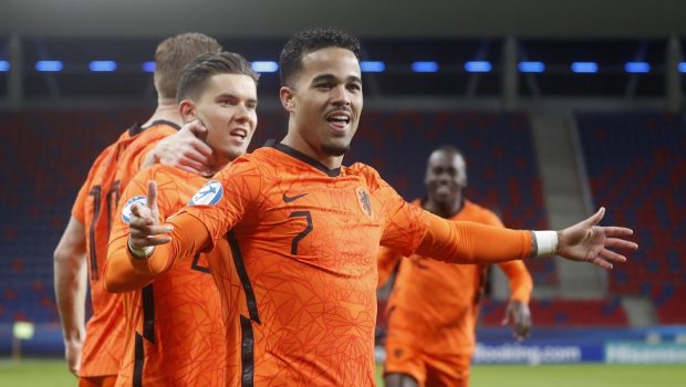 Φούλαμ: Διπλό «χτύπημα» με Κλάιφερτ και Κουρζάβα