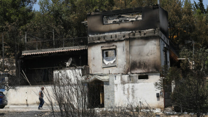 Φωτιά στην Πεντέλη: Νέα μέτρα στήριξης για τους πυρόπληκτους από τον Δήμο