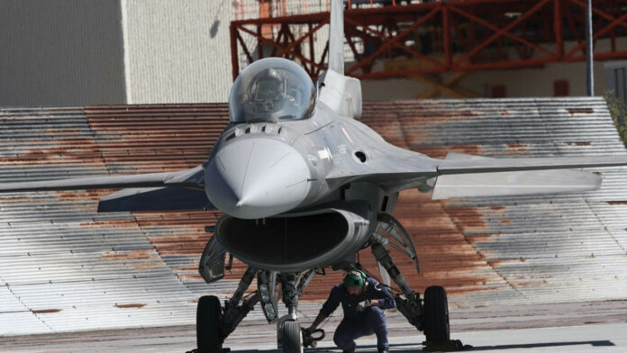 F-16 Viper: Τι συστήματα περιλαμβάνει η αναβάθμισή τους