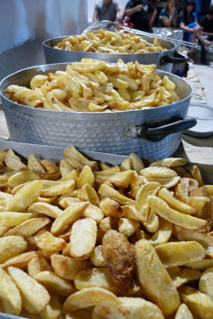 Nάξος: Η γιορτή της πατάτας… επέστρεψε – Πλήθος κόσμου στο event – Δείτε φωτογραφίες