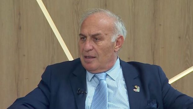 O-OT-στη-ΔΕΘ-–-Καπνοπώλης-ΒΕΘ-Σημαντικές-ελλείψεις-προσωπικού.jpg