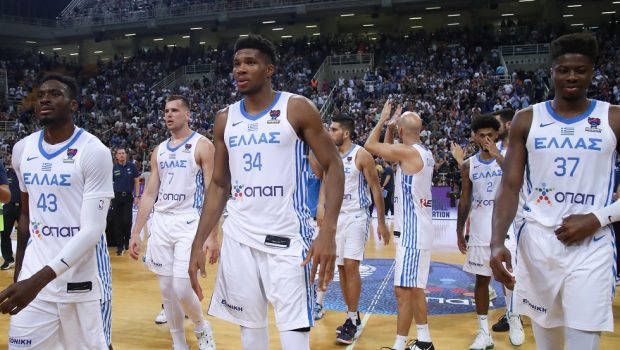 Όπως λέγαμε με τον Γκάλη, τον Γιαννάκη, τον Φασούλα να λέμε με τον Γιάννη, τον «Παπ», τον Σλούκα και τα άλλα παιδιά…