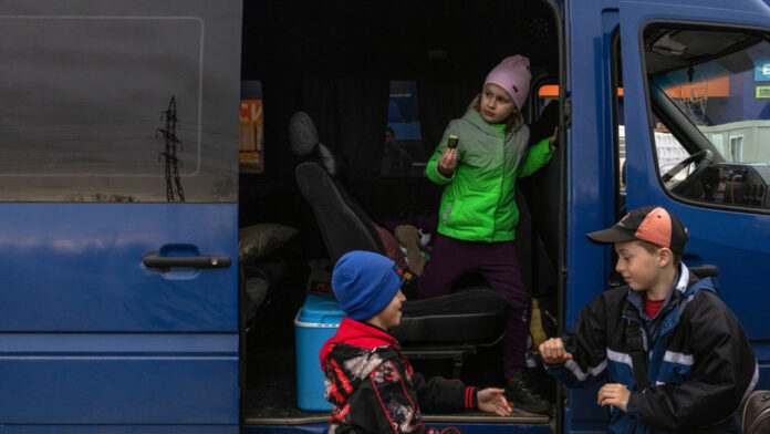 Γερμανικό κρατίδιο απειλεί να σταματήσει να δέχεται πρόσφυγες από την Ουκρανία