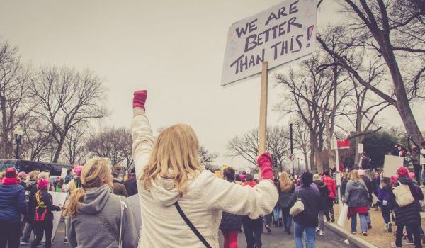 ΔΝΤ: Ο κόσμος θα βγει στους δρόμους εάν δεν μειώσουμε τον πληθωρισμό