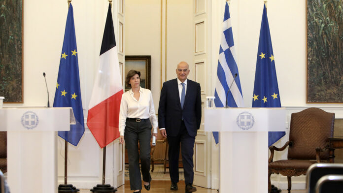 Δένδιας για Τουρκία σε συνάντηση με Κολονά : Όχι σε νεο-οθωμανικά νταηλίκια