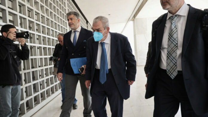 Ειδικό Δικαστήριο: Αρνούνται τις κατηγορίες Παπαγγελόπουλος – Τουλουπάκη