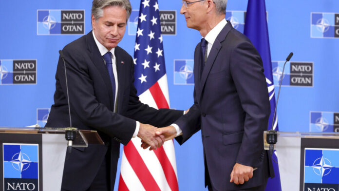 Ελληνοτουρκικά: «Φρένο«» Στόλτενμπεργκ-Μπλίνκεν στον «επιθετικό» Ερντογάν