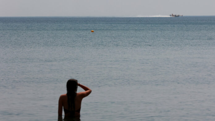 Εύβοια: Οι άγνωστες παραλίες για το «τελευταίο μπάνιο» του 2022