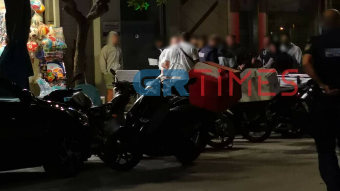 Θεσσαλονίκη: Επίθεση αγνώστων με στυλιάρια στη Παπάφη–Ένας τραυματίας