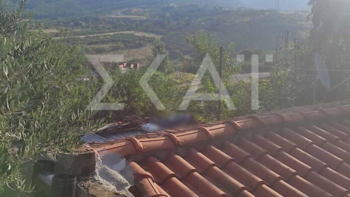 Θεσσαλονίκη: Ηλικιωμένος βρέθηκε νεκρός σε σκεπή σπιτιού στην Πολίχνη