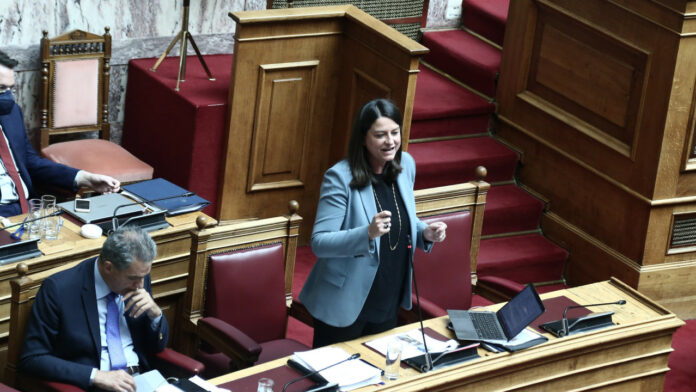 Κεραμέως: Έμπρακτη στήριξη στους φοιτητές μας και τους σπουδαστές των δημοσίων ΙΕΚ