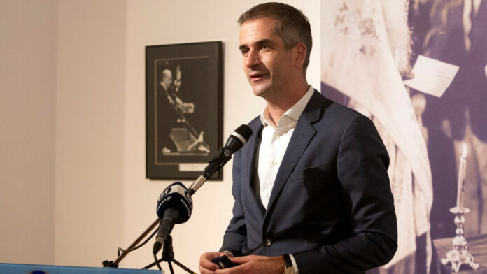 Μπακογιάννης: Καμία γειτονιά της Αθήνας δεν θα βυθιστεί στο σκοτάδι – Λελογισμένη χρήση της ενέργειας