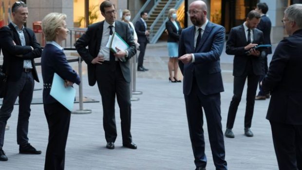 Νέες αιχμές Μισέλ κατά Κομισιόν για τις τιμές στην ενέργεια