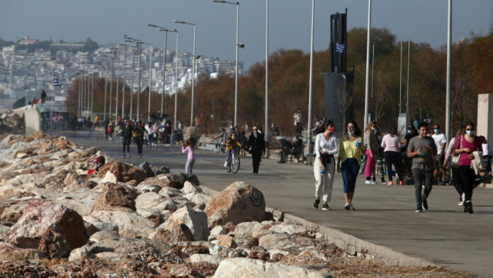 Παραλιακή: Ενιαίος ποδηλατόδρομος και πεζόδρομος από την Καλλιθέα ως τη Βούλα