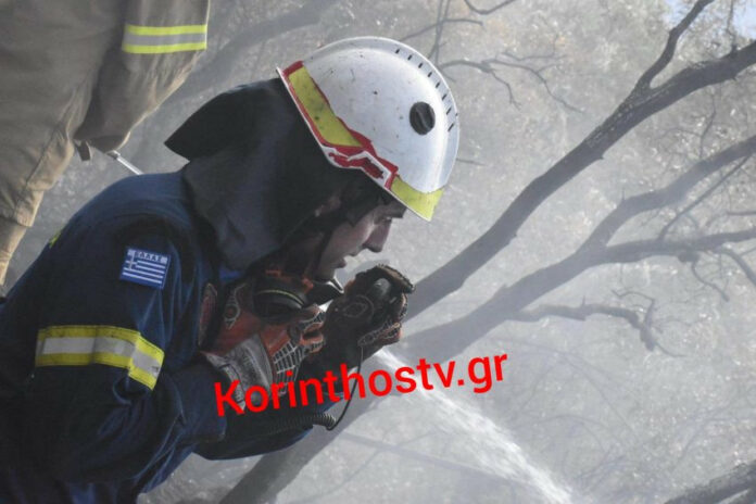 Περαχώρα Κορίνθου: Υπό μερικό έλεγχο η φωτιά