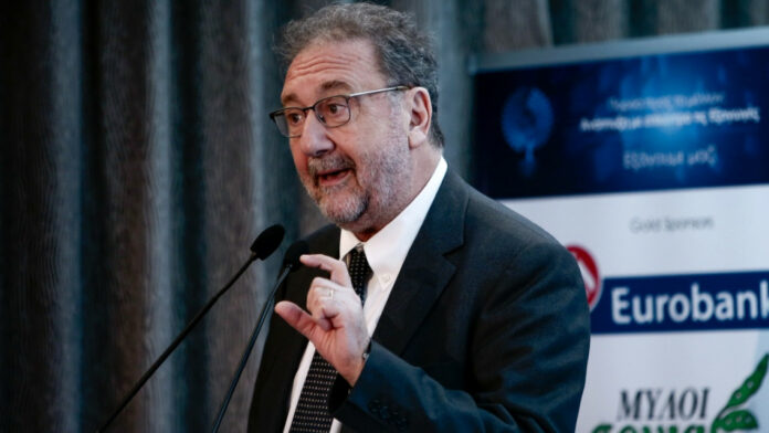 Πιτσιόρλας: Με παρακολουθούσαν οι δικοί μου – Τι απαντά ο Τζανακόπουλος μέσω ΣΚΑΪ