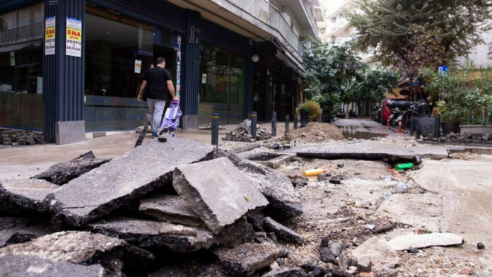 Σοβαρά-προβλήματα-από-την-κακοκαιρία-σε-Θεσσαλονίκη-Πιερία-και-Βέροια.jpg