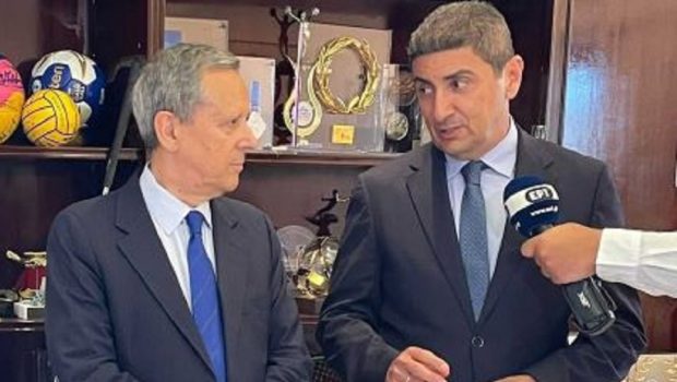 Στη σέντρα Μπαλτάκος, ΕΠΟ: «Ασυναρτησίες και αοριστολογίες» – «Το συμφέρον των πολλών κι όχι το χατίρι των ελάχιστων»