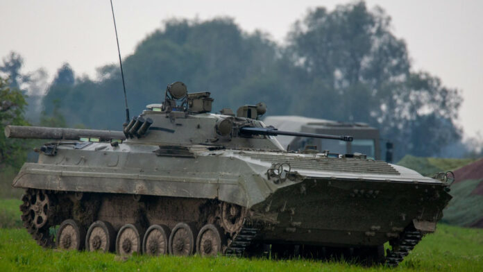 Συμφωνία για παραχώρηση 40 BMP-1 από την Ελλάδα στην Ουκρανία – Αντικαθίστανται από 40 γερμανικά Marder