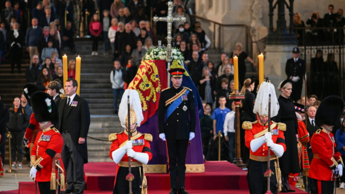 Το Λονδίνο υποδέχεται υψηλούς προσκεκλημένους για την κηδεία της βασίλισσας Ελισάβετ